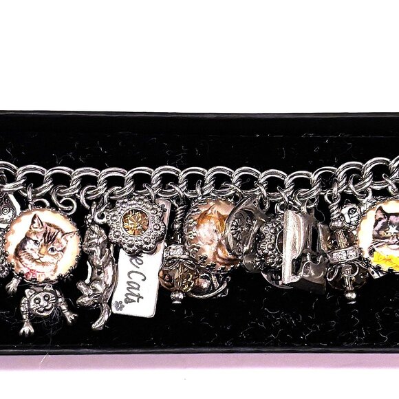 Blackberry Designs Cat Charm Bracelet - Picture 2 of 2